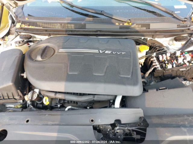 1C3CCCCG3FN640802 Chrysler 200 C