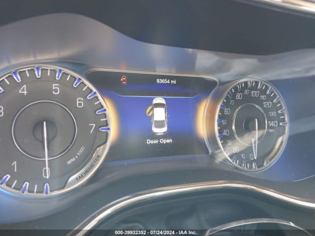 1C3CCCCG3FN640802 Chrysler 200 C