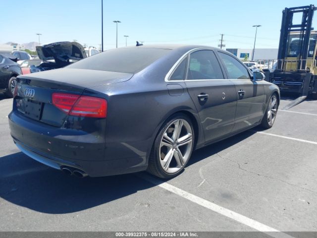 2013 AUDI S8 WAUD2AFD6DN027432 Photo 3