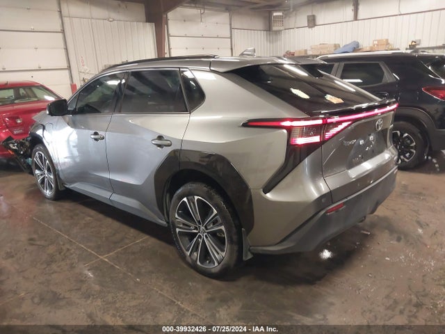Toyota Bz4x Limited 2023 JTMABACA5PA013968 Image 3