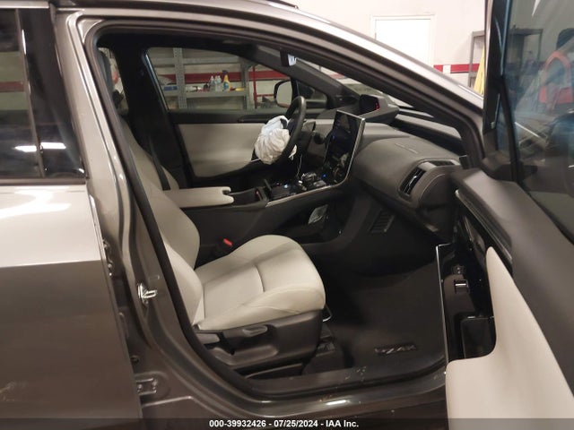 Toyota Bz4x Limited 2023 JTMABACA5PA013968 Image 5
