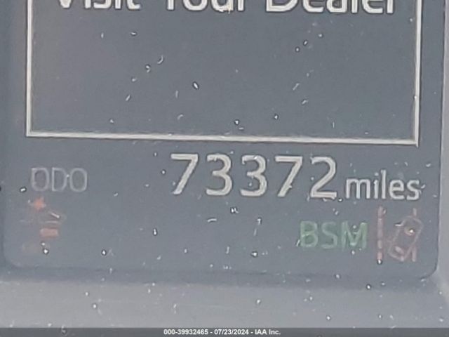 2T3RFREV7JW792899 Toyota Rav4 Xle