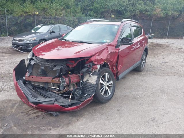 2T3RFREV7JW792899 Toyota Rav4 Xle