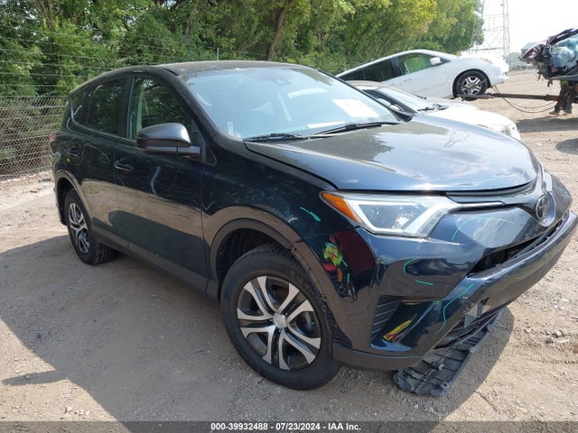 Toyota RAV4 LE 2018 JTMZFREV0JJ185693 zdjęcie główne