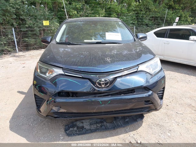 Toyota RAV4 LE 2018 JTMZFREV0JJ185693 Image 12