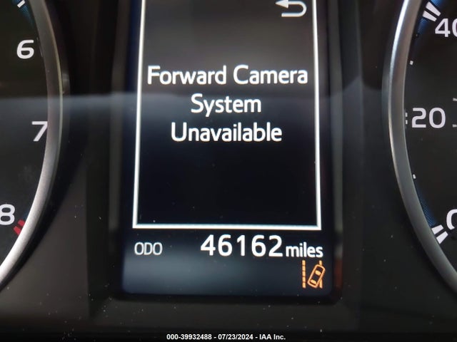 Toyota RAV4 LE 2018 JTMZFREV0JJ185693 Image 15