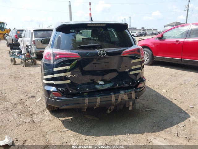 Toyota RAV4 LE 2018 JTMZFREV0JJ185693 Image 16