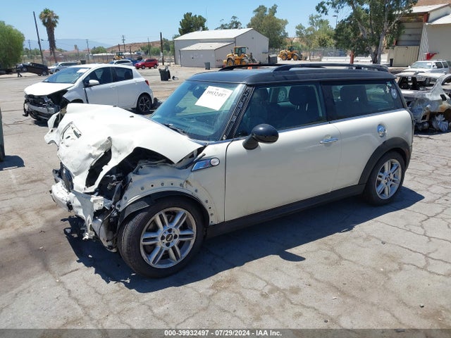 2013 MINI CLUBMAN WMWZG3C57DTY39768 Photo 1