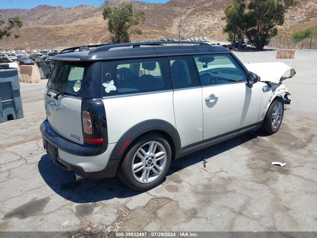 2013 MINI CLUBMAN WMWZG3C57DTY39768 Photo 3