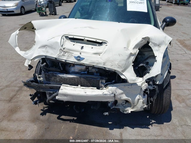 2013 MINI CLUBMAN WMWZG3C57DTY39768 Photo 5