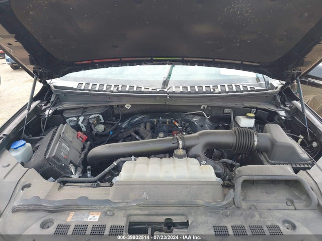 5LMJJ3NG4PEL13597 Lincoln Navigator Standard L
