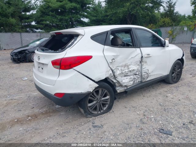 KM8JT3AF0FU967348 Hyundai TUCSON GLS