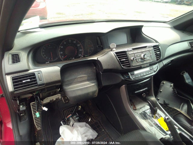 Honda Accord Sport 2017 1HGCR2F55HA106260 Image 18