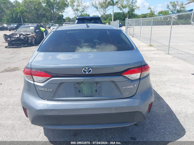 Toyota Corolla Hybrid Le 2022 JTDEAMDE4N3000461 Image 16
