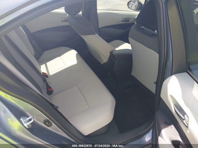 Toyota Corolla Hybrid Le 2022 JTDEAMDE4N3000461 Image 8