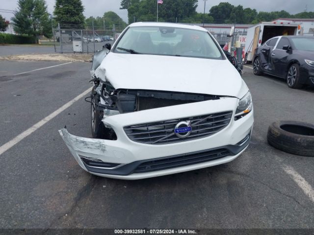 YV126MFKXG2394462 Volvo S60 T5 Drive-e Premier