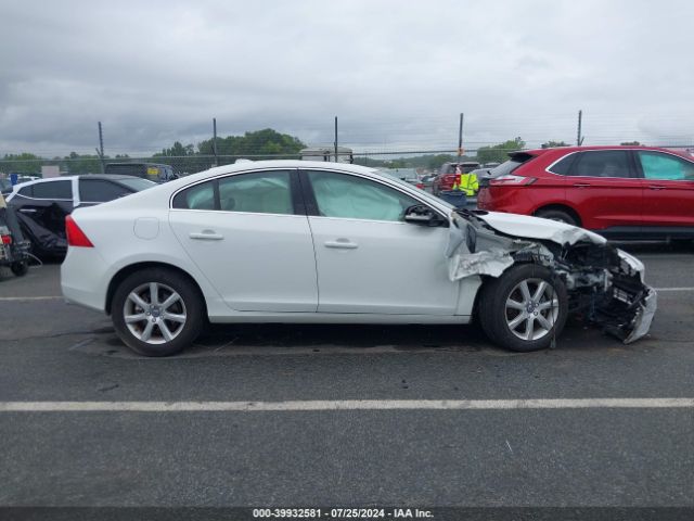 YV126MFKXG2394462 Volvo S60 T5 Drive-e Premier