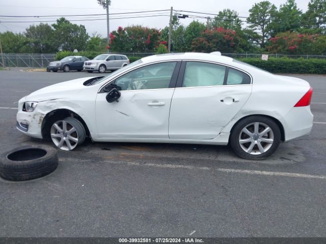 YV126MFKXG2394462 Volvo S60 T5 Drive-e Premier