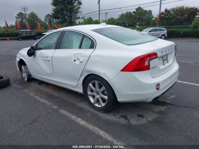 YV126MFKXG2394462 Volvo S60 T5 Drive-e Premier