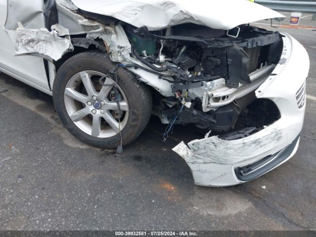 YV126MFKXG2394462 Volvo S60 T5 Drive-e Premier