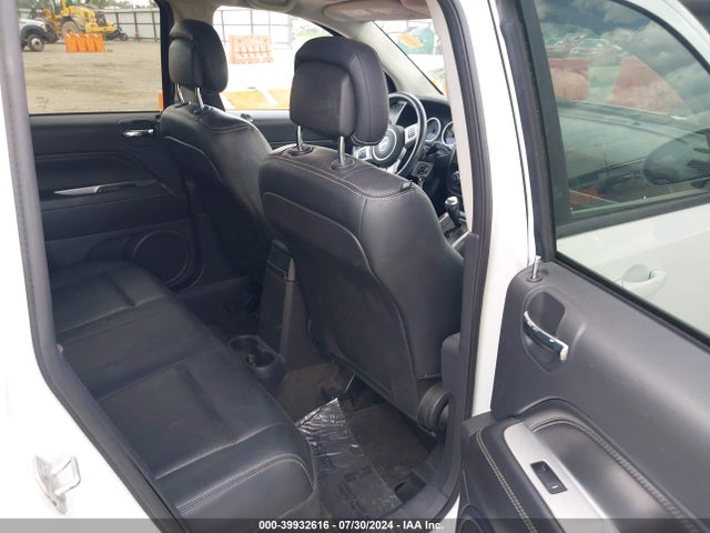 1C4NJCEA2HD125804 Jeep Compass High Altitude Fwd