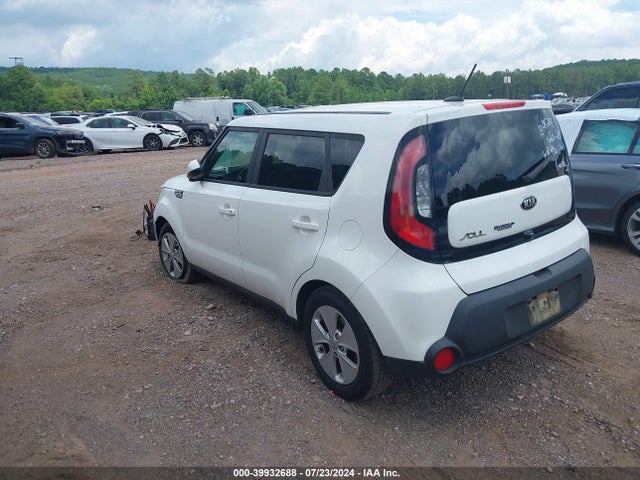 KIA Soul 2016 KNDJN2A25G7401188 Image 3