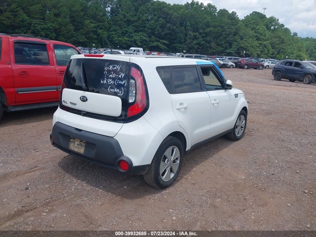 KIA Soul 2016 KNDJN2A25G7401188 Image 4
