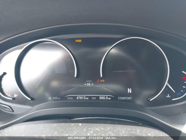 5UXTR7C52KLF29858 BMW X3 Sdrive30i