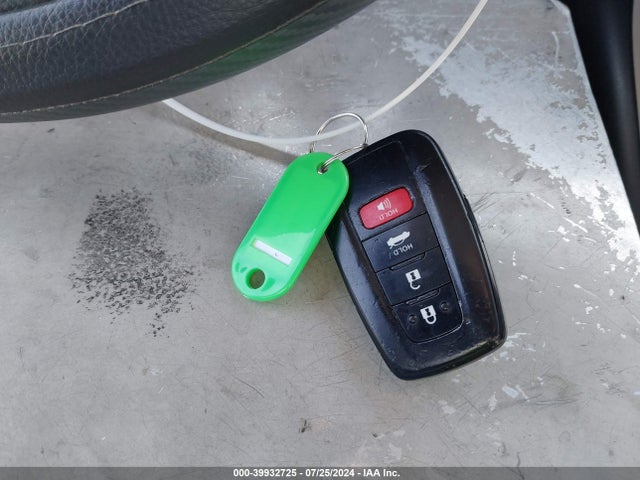 JTDEAMDE5MJ020549 Toyota Corolla Hybrid Le