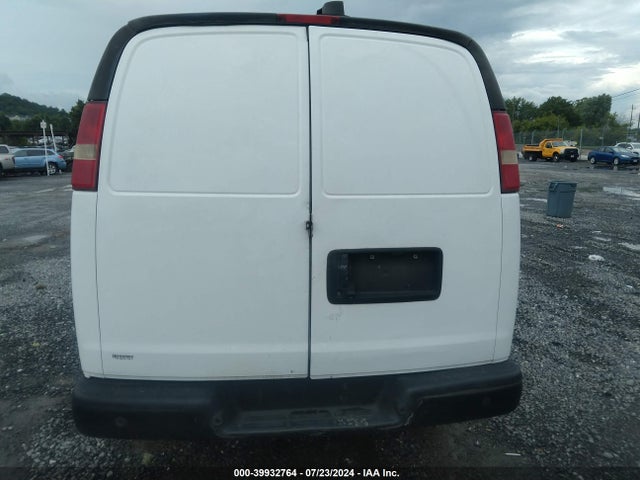 Chevrolet Express 2500 Work Van 2014 1GCWGFCA1E1206751 Image 13