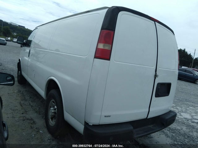 Chevrolet Express 2500 Work Van 2014 1GCWGFCA1E1206751 Image 3
