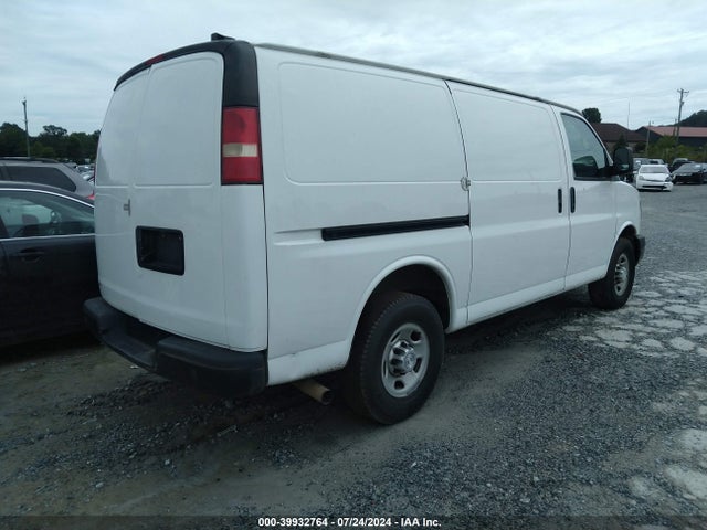 Chevrolet Express 2500 Work Van 2014 1GCWGFCA1E1206751 Image 4