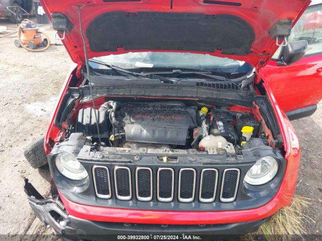 ZACCJAAT3GPE37763 Jeep Renegade Sport
