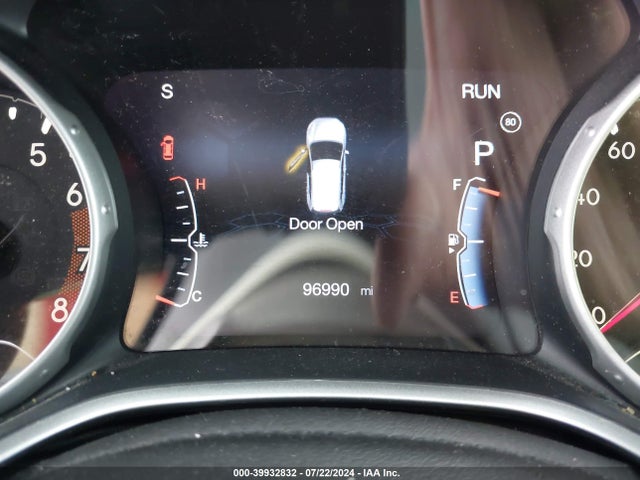3C4NJCBB3JT193879 Jeep Compass Latitude Fwd