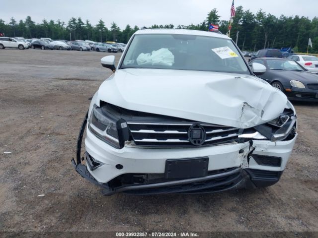 3VV2B7AX5LM057109 Volkswagen Tiguan 2.0t Se/2.0t Se R-line Black/2.0t Sel