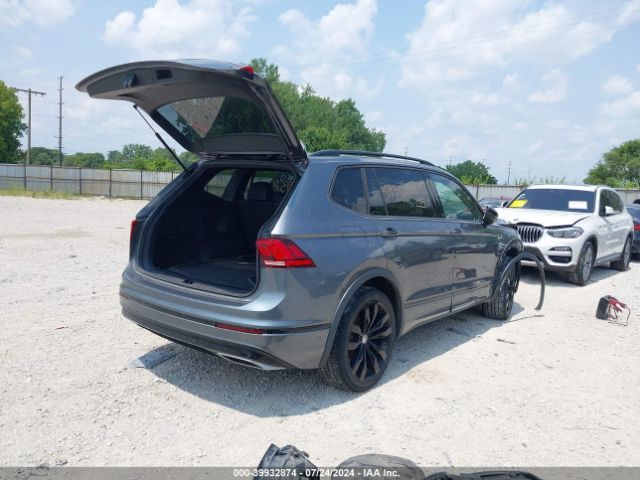 3VV2B7AX2MM147304 Volkswagen Tiguan 2.0t Se/2.0t Se R-line Black/2.0t Sel