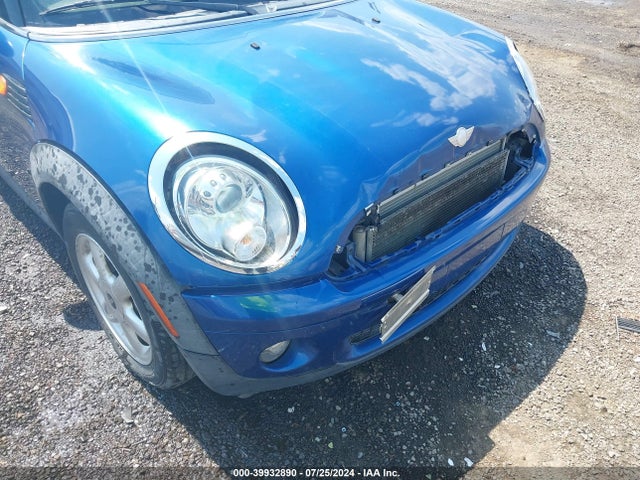 2007 MINI COOPER WMWMF33547TL68356 Photo 5