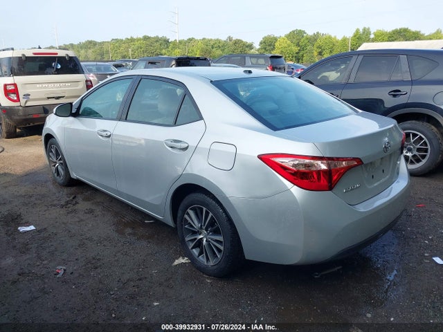 Toyota COROLLA LE 2018 2T1BURHE0JC034190 Image 3