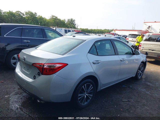 Toyota COROLLA LE 2018 2T1BURHE0JC034190 Image 4