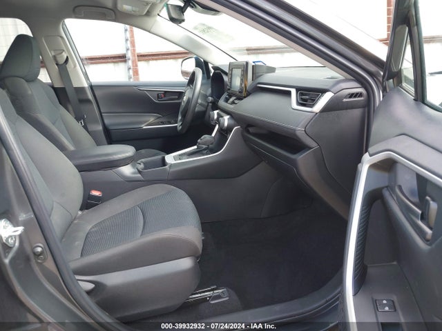 Toyota RAV4 LE 2022 2T3F1RFV5NW322358 Image 5