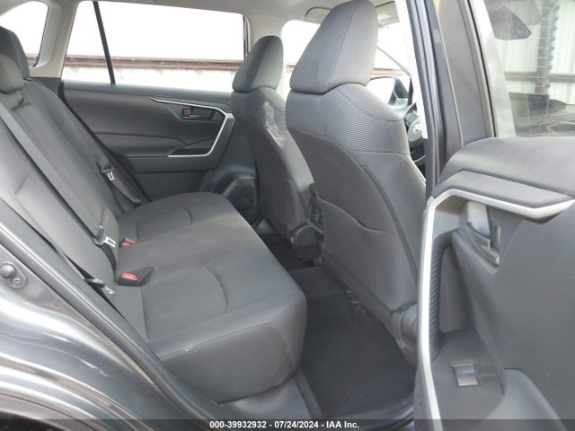 Toyota RAV4 LE 2022 2T3F1RFV5NW322358 Image 8