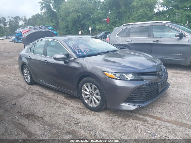 Toyota CAMRY LE 2019 4T1B11HK7KU851494 main image