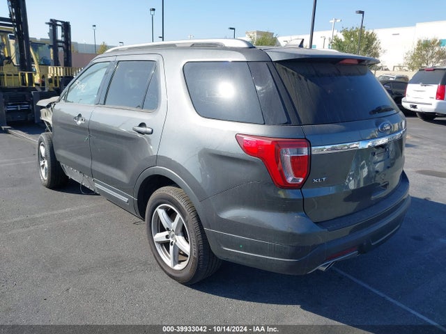 Ford EXPLORER XLT 2018 1FM5K7D83JGC55206 Image 3