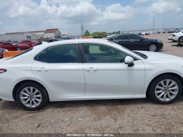Toyota CAMRY LE 2019 4T1B11HK8KU849057 Image 13
