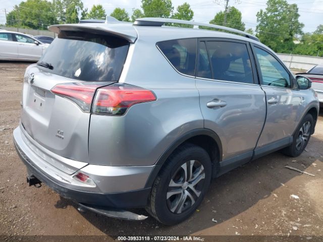 2T3BFREV7HW598319 Toyota RAV4 LE
