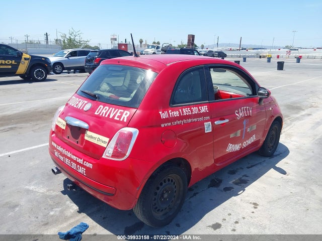 2015 FIAT 500 3C3CFFAR0FT502132 Photo 3