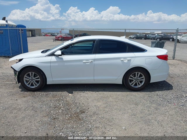 Hyundai SONATA SE 2015 5NPE24AF9FH257292 Image 15