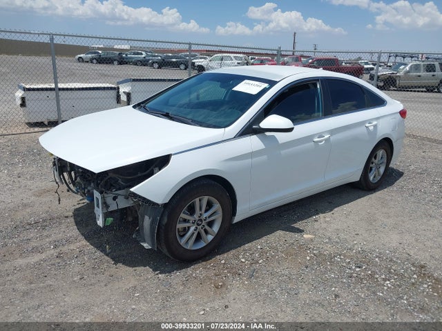 Hyundai SONATA SE 2015 5NPE24AF9FH257292 Image 2