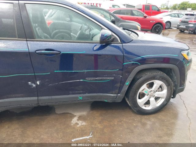 3C4NJCBB5MT592202 Jeep Compass Latitude Fwd