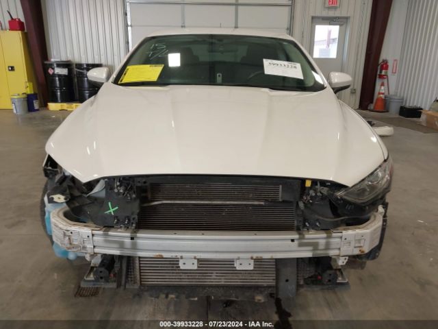 3FA6P0T92HR312578 Ford FUSION SE